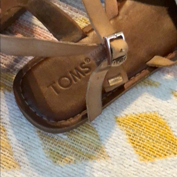 Toms Sandals - Picture 3 of 4